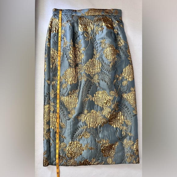 Lily & Taylor New York Couture LUXURY DESIGNER 2pc Women’s Suit Size 6 - Picture 12 of 17